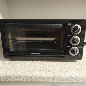 Hamilton Beach Oven/Toaster gently used